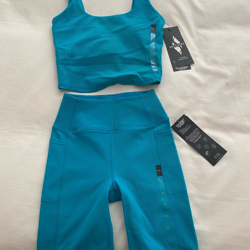 Skechers Blue Leggings for Active Performance